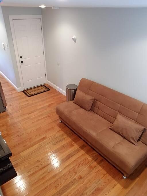 Wonderful & Cozy Close To Time Square Nyc North Bergen
