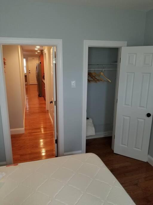 Wonderful & Cozy Close To Time Square Nyc * North Bergen