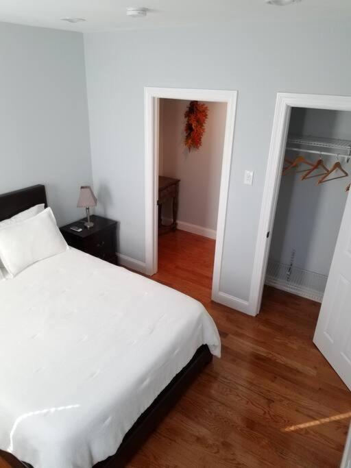 Wonderful & Cozy Close To Time Square Nyc North Bergen